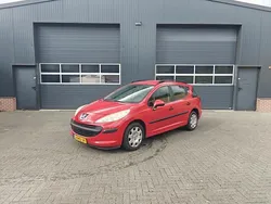 Rood Gebruikt 2008 Peugeot 207 Stationwagen | € 1.950 (Eerlijke prijs)