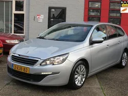 Grijs, metallic lak Gebruikt 2014 Peugeot 308 Access Stationwagen | € 4.100 (Iets duurder)