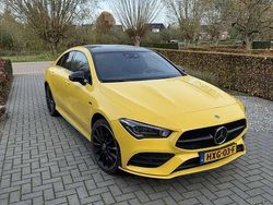 Geel Gebruikt 2021 Mercedes CLA250 Premium Plus Sedan | € 31.455 (Goede deal)