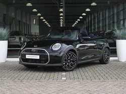Zwart Gebruikt 2025 Mini Cooper Cabriolet Favoured Cabriolet | € 51.950