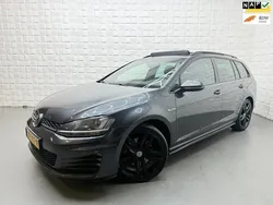 Grijs, metallic lak Gebruikt 2015 VW Golf VII GTD Stationwagen | € 13.449 (Eerlijke prijs)