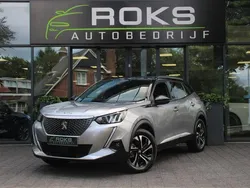 Grijs Gebruikt 2021 Peugeot e-2008 GT SUV | € 18.850 (Goede deal)