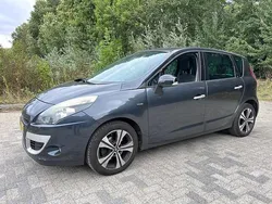 Grijs Gebruikt 2011 Renault Scénic III Bose Edition MPV | € 1.550 (Super prijs)