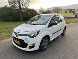 Wit Gebruikt 2012 Renault Twingo Authentique Hatchback | € 2.250 (Goede deal)