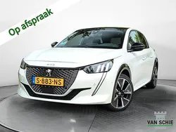 Wit Gebruikt 2022 Peugeot e-208 GT Hatchback | € 18.400 (Eerlijke prijs)