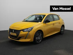 Geel Gebruikt 2022 Peugeot 208 Active Hatchback | € 17.900 (Eerlijke prijs)