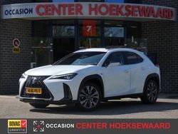 Wit Gebruikt 2020 Lexus UX 250h Sport Line SUV | € 28.885 (Eerlijke prijs)