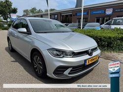 Grijs Gebruikt 2023 VW Polo Hatchback | € 23.200 (Eerlijke prijs)