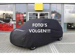 Twotone bleu nocturne / noir Gebruikt 2024 Renault R5 Iconic Hatchback | € 30.945 (Eerlijke prijs)