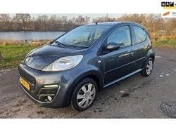 Grijs Gebruikt 2013 Peugeot 107 Active Hatchback | € 1.750 (Eerlijke prijs)