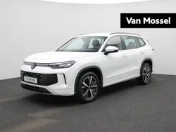 Wit Nieuw 2025 VW Tayron Edition SUV | € 50.400 (Goede deal)