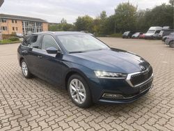 Blauw Gebruikt 2023 Skoda Octavia Style Stationwagen | € 36.941