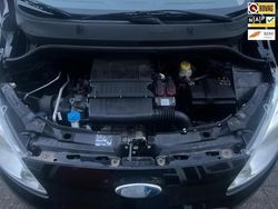 Zwart Gebruikt 2010 Ford Ka Cool & Sound Edition Hatchback | € 1.800 (Iets duurder)