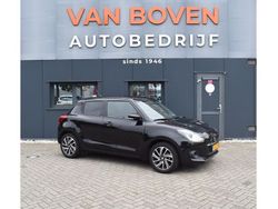 Zwart Gebruikt 2021 Suzuki Swift Style Hatchback | € 17.950 (Eerlijke prijs)