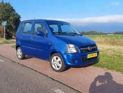 Blauw Gebruikt 2005 Opel Agila MPV | € 650 (Goede deal)