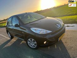 Zwart Gebruikt 2009 Peugeot 206 Hatchback | € 2.950 (Eerlijke prijs)
