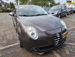 Bruin Gebruikt 2012 Alfa Romeo MiTo Distinctive Hatchback | € 2.399 (Eerlijke prijs)
