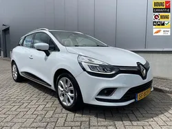 Wit Gebruikt 2018 Renault Clio GrandTour Intens Stationwagen | € 12.950 (Duur)