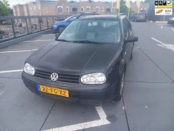 Zwart Gebruikt 2000 VW Golf IV Trendline Stationwagen | € 1.250 (Iets duurder)