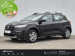 Zwart Gebruikt 2021 Dacia Sandero Comfort Hatchback | € 15.485 (Iets duurder)