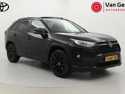 Zwart Gebruikt 2022 Toyota RAV4 Hybrid Edition SUV | € 41.499 (Eerlijke prijs)