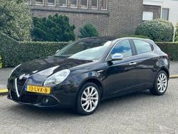 Zwart, metallic lak Gebruikt 2010 Alfa Romeo Giulietta Distinctive Hatchback | € 4.350 (Goede deal)