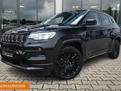 Zwart Gebruikt 2022 Jeep Compass SUV | € 22.750 (Goede deal)