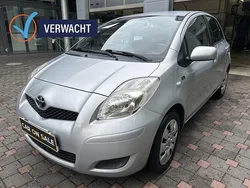 Zilver Gebruikt 2009 Toyota Yaris Cool Hatchback | € 4.250 (Eerlijke prijs)