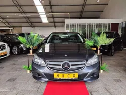 Grijs Gebruikt 2014 Mercedes E200 Avantgarde Sedan | € 7.950 (Super prijs)