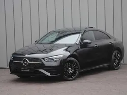 Zwart Gebruikt 2023 Mercedes CLA250e AMG Sedan | € 45.500 (Iets duurder)