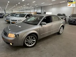 Grijs, metallic lak Gebruikt 2004 Audi A4 Proline Sedan | € 3.499 (Duur)