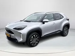 Gebruikt 2024 Toyota Yaris Hybrid Edition | € 29.850 (Eerlijke prijs)