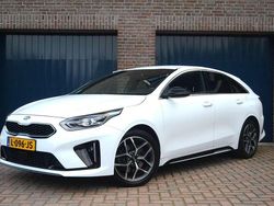 Wit Gebruikt 2021 Kia ProCeed GT-Line Hatchback | € 15.450 (Eerlijke prijs)