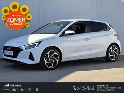 Wit Gebruikt 2022 Hyundai i20 Comfort Hatchback | € 20.685 (Eerlijke prijs)
