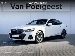 Alpinweiss Gebruikt 2025 BMW 550e Comfort Edition Sedan | € 86.900