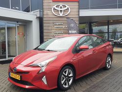 Rood Gebruikt 2016 Toyota Prius Business Edition Hatchback | € 14.400