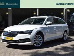 Wit Gebruikt 2023 Skoda Superb Business Line Stationwagen | € 30.390 (Eerlijke prijs)