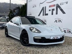 Wit Gebruikt 2018 Porsche Panamera Turbo Executive Sedan | € 82.490