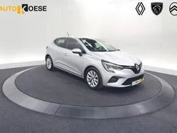 Grijs Gebruikt 2019 Renault Clio IV Intens Hatchback | € 11.900 (Eerlijke prijs)