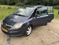 Grijs Gebruikt 2006 Opel Zafira Enjoy MPV | € 1.500 (Eerlijke prijs)