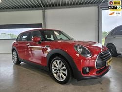 Rood Gebruikt 2021 Mini Cooper Clubman Business Stationwagen | € 21.995 (Eerlijke prijs)
