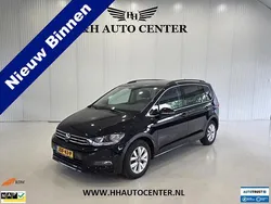 Zwart Gebruikt 2021 VW Touran Comfortline MPV | € 25.850 (Goede deal)