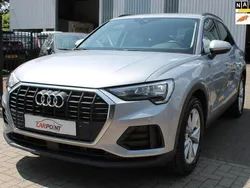 Grijs Gebruikt 2020 Audi Q3 Business SUV | € 25.795 (Eerlijke prijs)