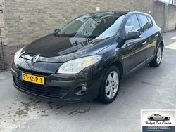 Zwart Gebruikt 2010 Renault Mégane III Dynamique Hatchback | € 4.299 (Iets duurder)
