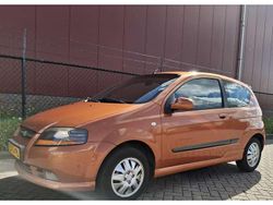 Oranje Gebruikt 2007 Chevrolet Kalos Hatchback | € 1.199 (Eerlijke prijs)