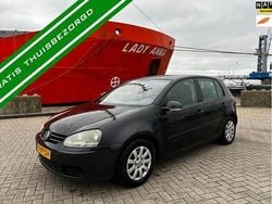 Zwart Gebruikt 2004 VW Golf IV Hatchback | € 1.650 (Eerlijke prijs)
