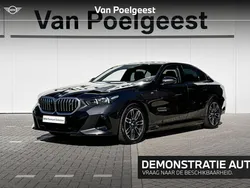 Grijs, metallic lak Gebruikt 2025 BMW i5 M Sport Sedan | € 85.900