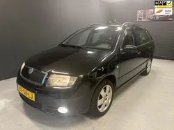 Zwart Gebruikt 2005 Skoda Fabia Stationwagen | € 1.950 (Iets duurder)