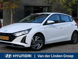 Wit Gebruikt 2024 Hyundai i20 Comfort Hatchback | € 22.450 (Iets duurder)