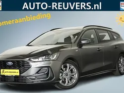 Grijs Gebruikt 2024 Ford Focus ST-Line Stationwagen | € 27.900 (Goede deal)